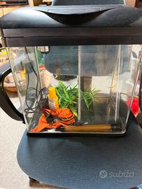 Acquario modello Wave Laguna 40 LED.