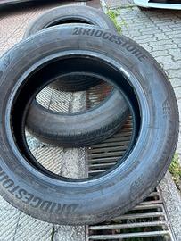 215 60 R17 Bridgestone Turanza