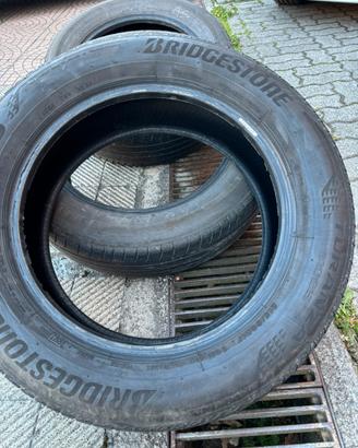215 60 R17 Bridgestone Turanza