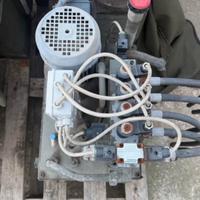 Pompa idraulica con radiocomando 4 pezzi