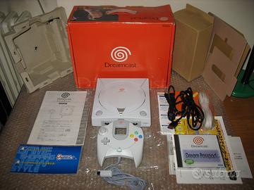 Sega Dreamcast console boxato Japan prima versione