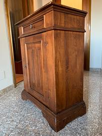 Mobile in legno