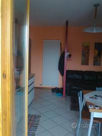 Miniappartamento arredato con posto auto