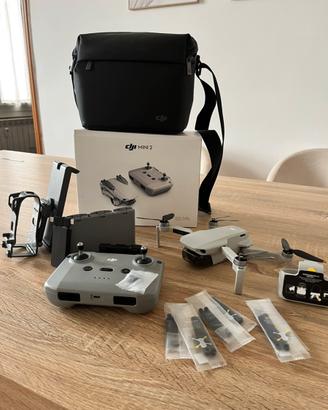 Drone DJI Mini 2 Fly More Combo