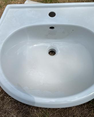 Lavandino ceramica bagno