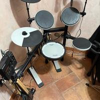 Batteria elettrica roland + 2 paia di bacchette