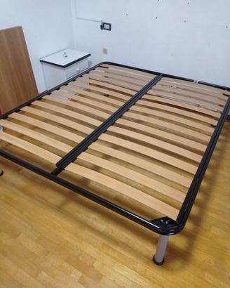 Rete a doghe matrimoniale 