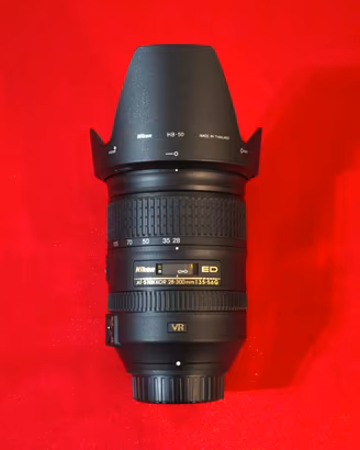 Nikon Nikkor 28-300mm f3.5-5.6 G ED VR