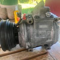 Compressore condizionamento toyota J 100