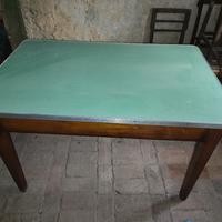 Tavolo vintage da cucina con piano in formica