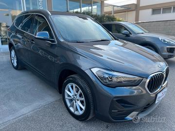 Bmw X1 sdrive16d Business Advantage auto LED/PELLE