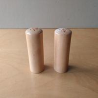 Coppia sale e pepe in legno chiaro design raro