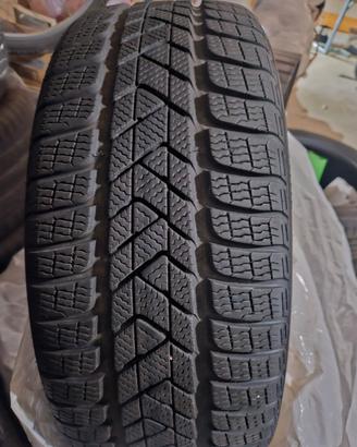 pirelli sotto zero