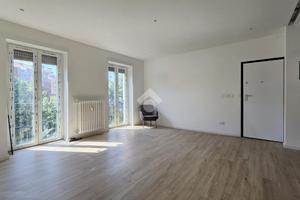 4 LOCALI A MILANO