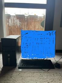 Computer PC fisso - postazione desktop