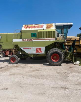 Mietitrebbia Claas DOMINATOR 98 H