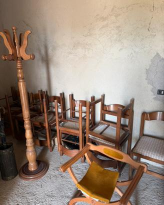 Lotto sedie di legno vintage