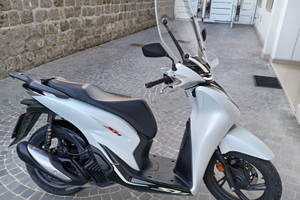 Honda Sh 125 sport - Nuovissimo
