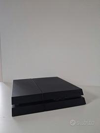 Play Station 4