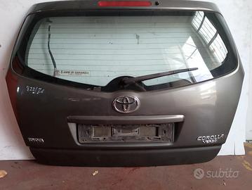 Portellone post. Toyota Corolla Verso (2004 - 2009