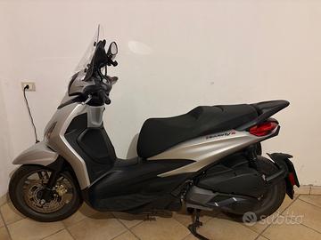 Piaggio Beverly 300s hpe