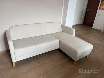 Divano con penisola