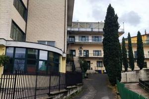 LAURIA - COMPLESSO POLIFUNZIONALE DI AMPIA METRATU