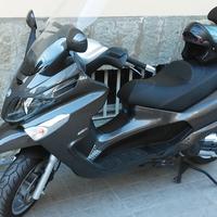 Piaggio XEvo 400 - 2008