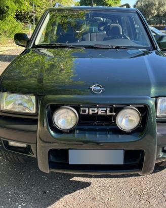 Opel Frontera 2.2 dti
