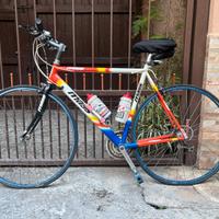 Bici da corsa Mass in alluminio