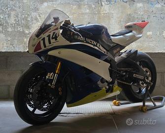 Yamaha YZF R6 2007 - PRONTO PISTA