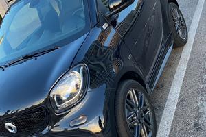 Smart EQ coupe fortwo British Green