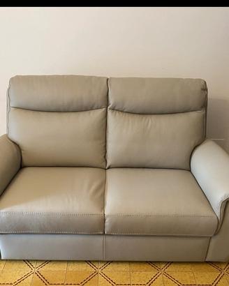 Divano Pelle Poltronesofà 2 posti nuovo Montefiore