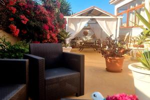 Villetta tra centro e spiagge