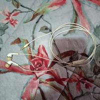 CUFFIE SAMSUNG CON CAVO