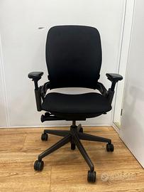 Steelcase Leap V2 (Showroom)