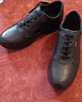 scarpe in pelle 