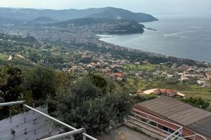 Appartamento in parco con ingresso indipendente