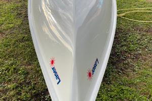 Barca a vela Laser
