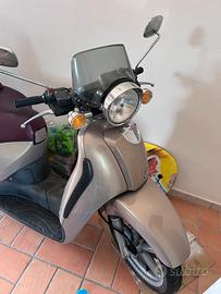 Aprilia Scarabeo Touring 150