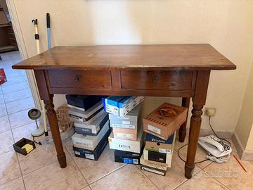 Tavolo in legno