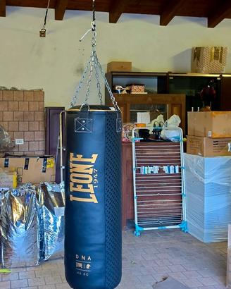 Sacco boxe LEONE nuovo