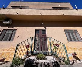 Villa indipendente con giardino e garage