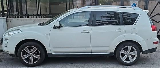 Peugeot 4007 - 2009