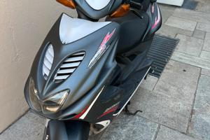 YAMAHA AEREOX 50