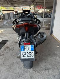 Yamaha T Max 560