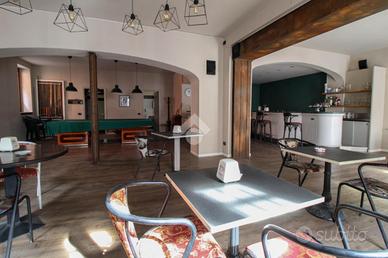 NEGOZIO A CASTELCOVATI