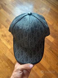cappellino dior