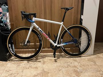 Specialized aethos