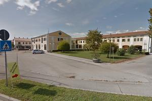 Negozio/Ufficio in contesto urbano elegante